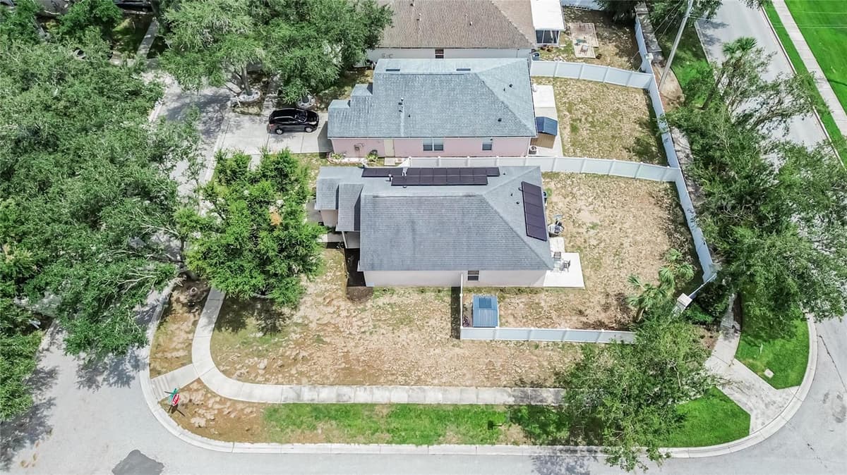 346 SUMMER SAILS DRIVE — photo 5 of 36
