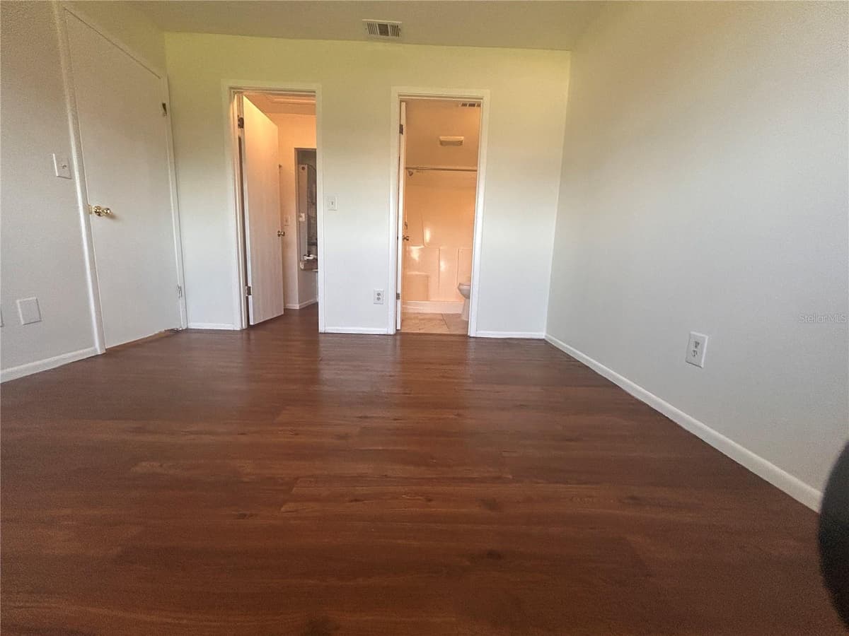 1712 UNIVERSITY LN — photo 15 of 27