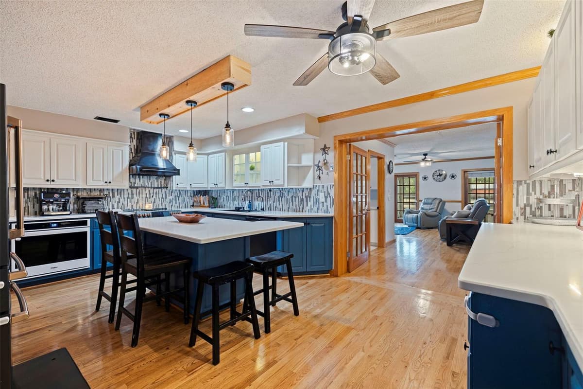 8701 64TH STREET — photo 7 of 100