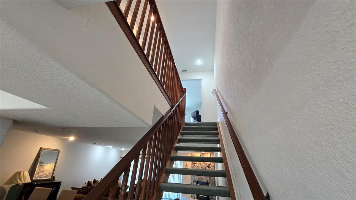 521 PINELLAS BAYWAY — photo 23 of 41