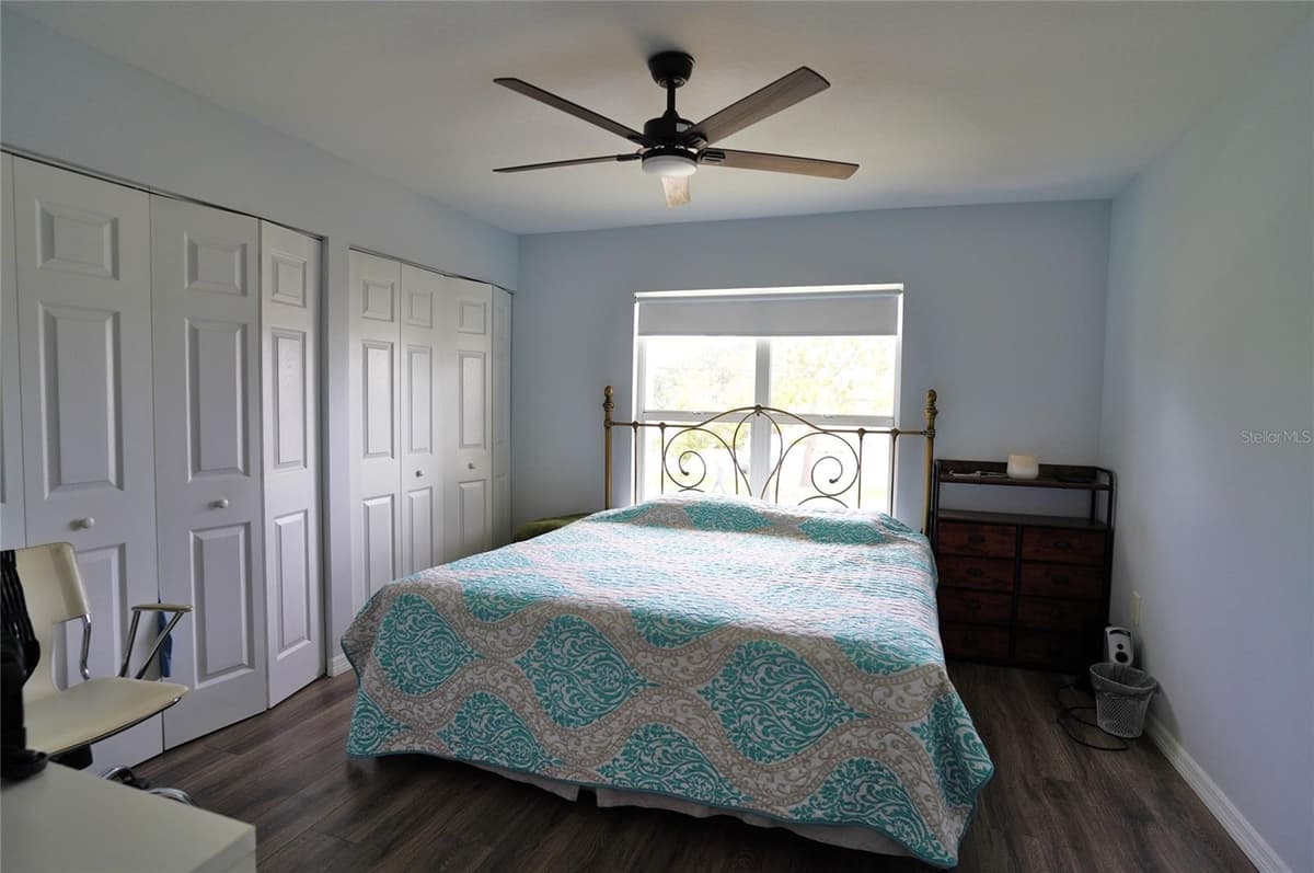 21267 GERTRUDE AVENUE — photo 12 of 54