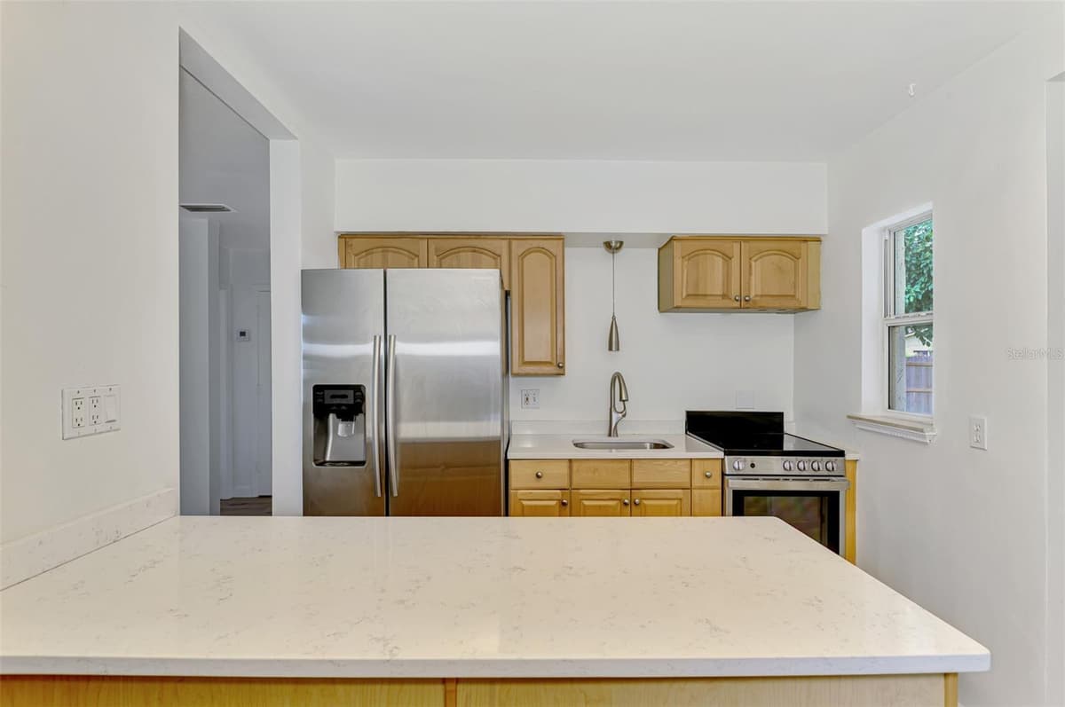 2136 BRUECKNER DRIVE — photo 11 of 35
