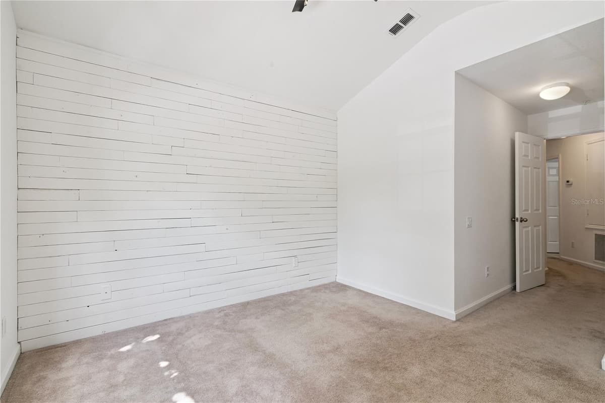 6887 SPERONE STREET — photo 30 of 37