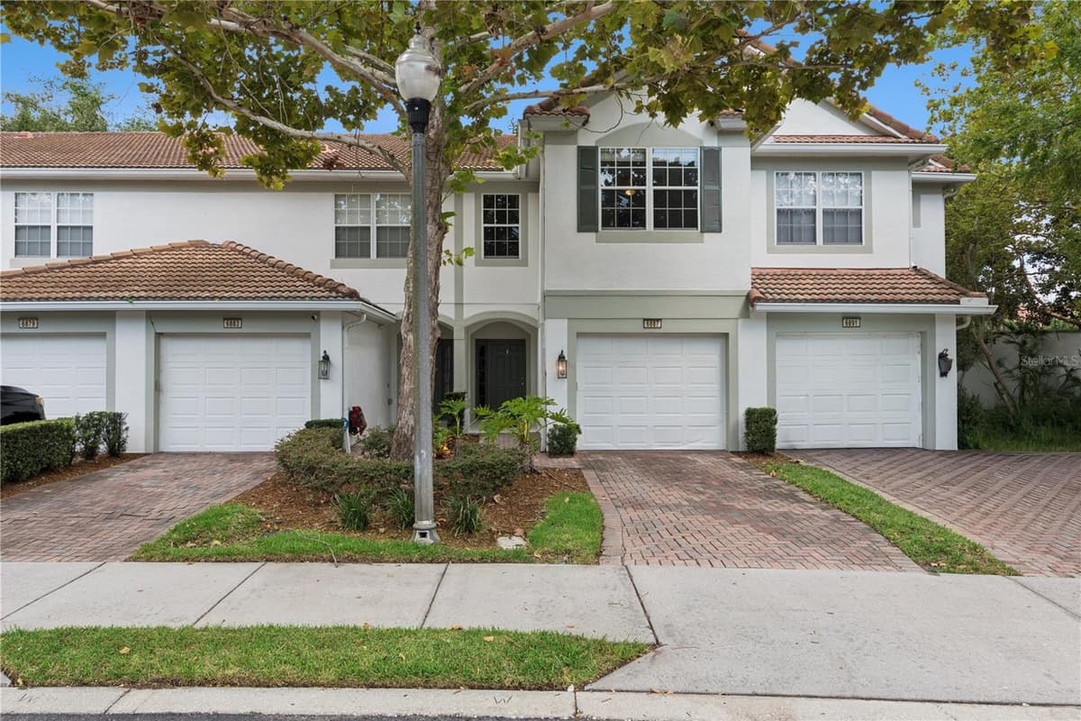 6887 SPERONE STREET — photo 1 of 37