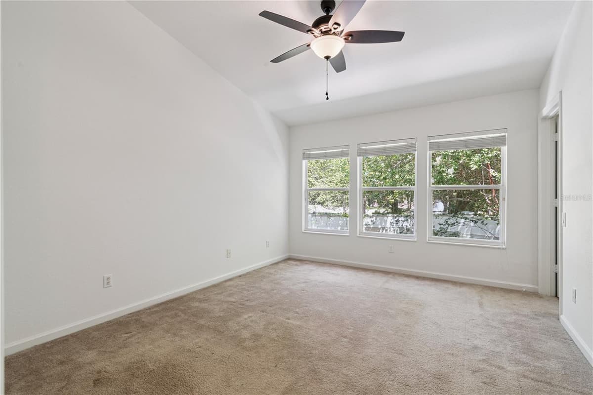 6887 SPERONE STREET — photo 28 of 37