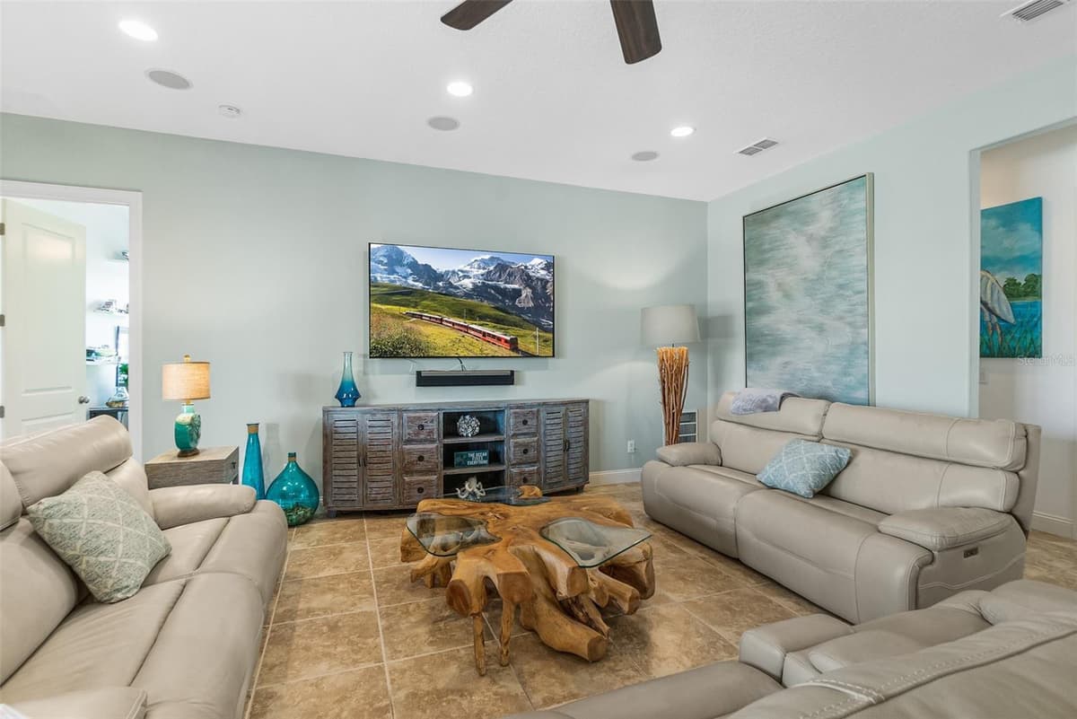 7 HAMMOCK BEACH CIRCLE — photo 47 of 95