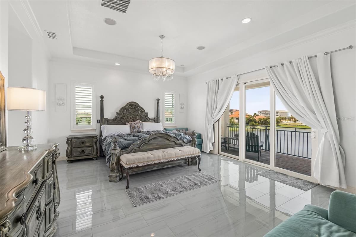7 HAMMOCK BEACH CIRCLE — photo 51 of 95
