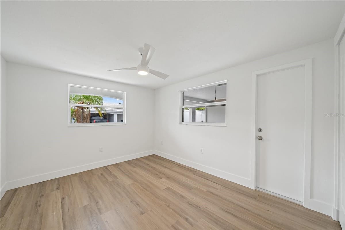 683 SPANISH DRIVE — photo 25 of 37