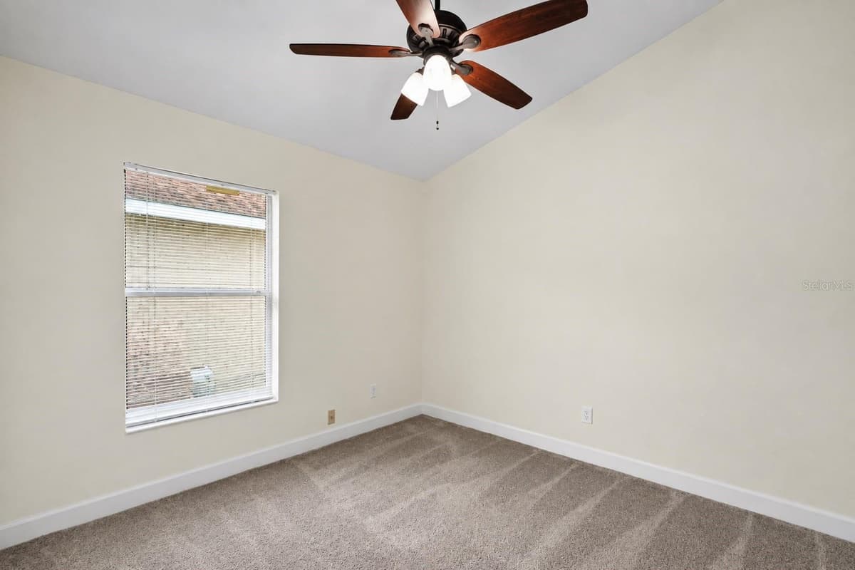 2608 DECK AVENUE — photo 25 of 38