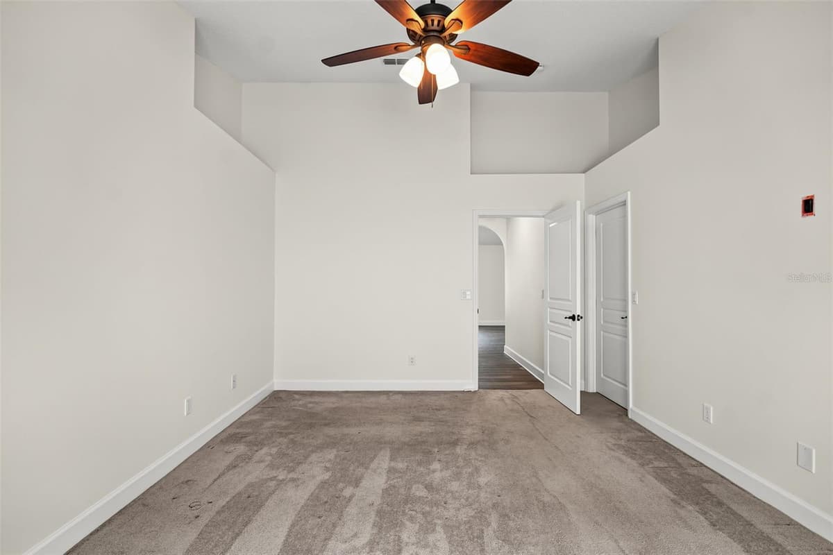 2608 DECK AVENUE — photo 17 of 38