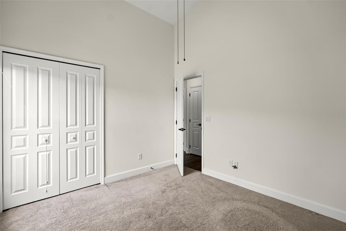 2608 DECK AVENUE — photo 24 of 38