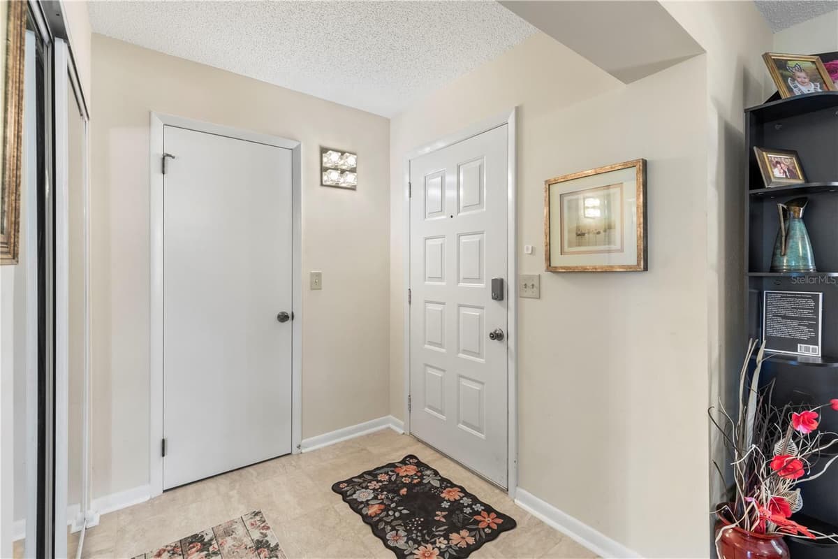275 INDIGO DRIVE — photo 12 of 41