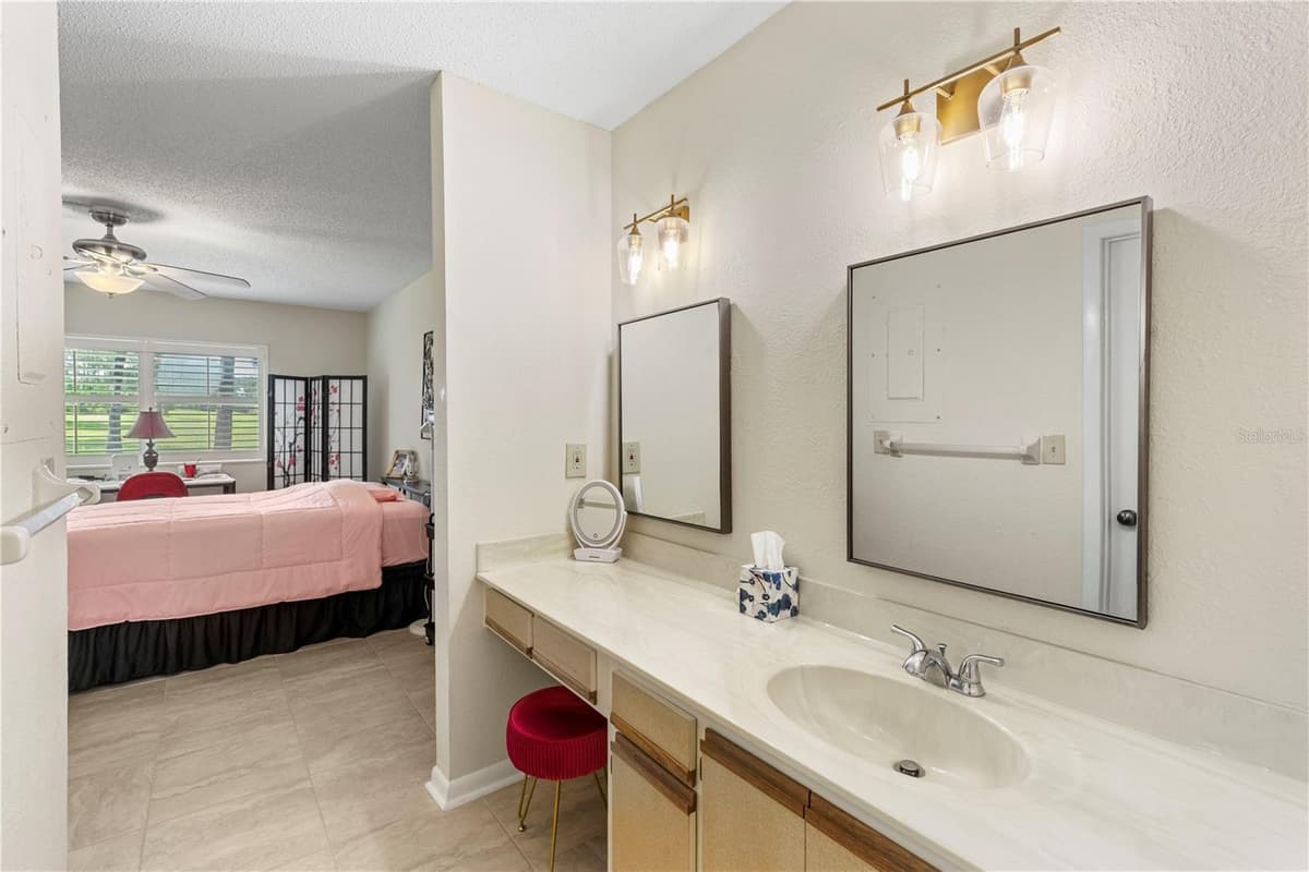 275 INDIGO DRIVE — photo 26 of 41
