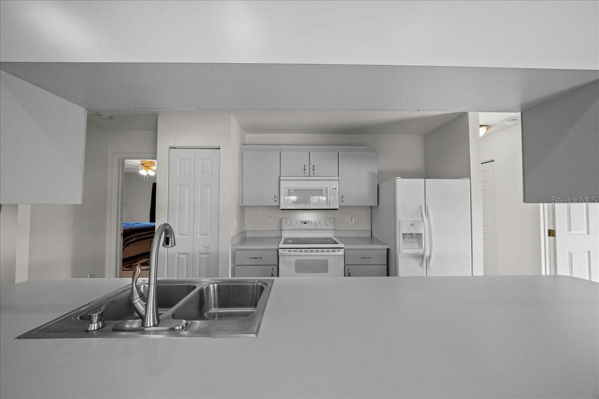 206 MALAUKA RADIAL — photo 20 of 80