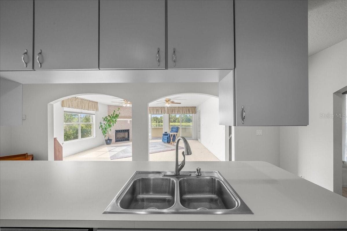 206 MALAUKA RADIAL — photo 16 of 80