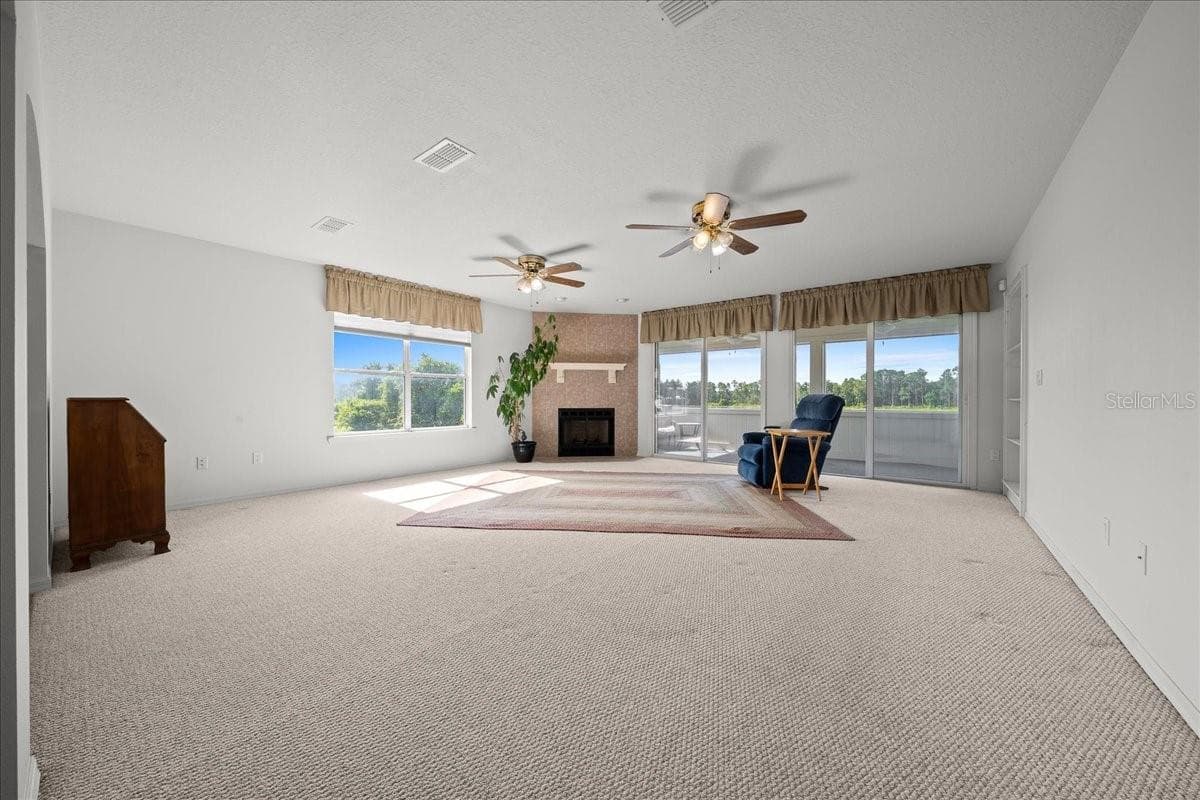 206 MALAUKA RADIAL — photo 13 of 80