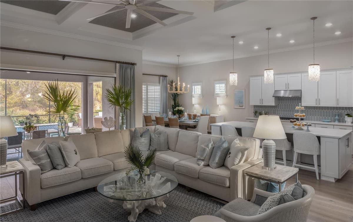 809 SIGSBEE LOOP — photo 4 of 45