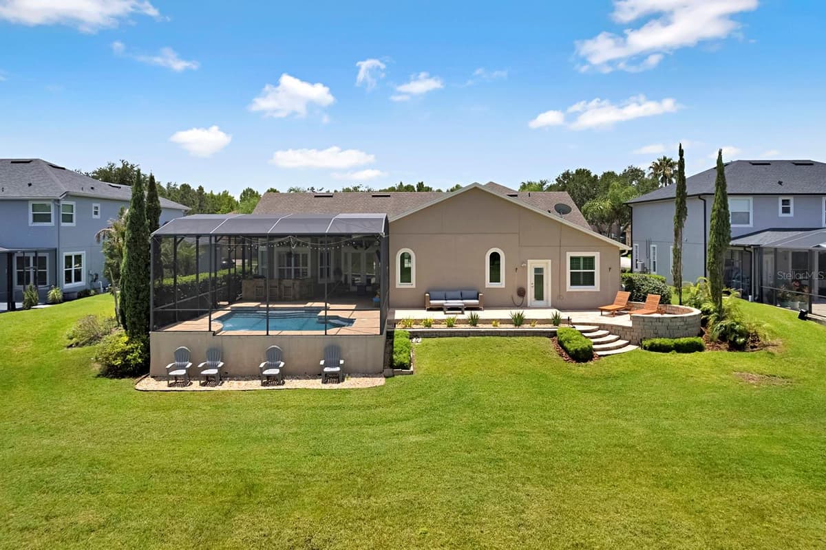 4911 PARKVIEW DRIVE — photo 43 of 64