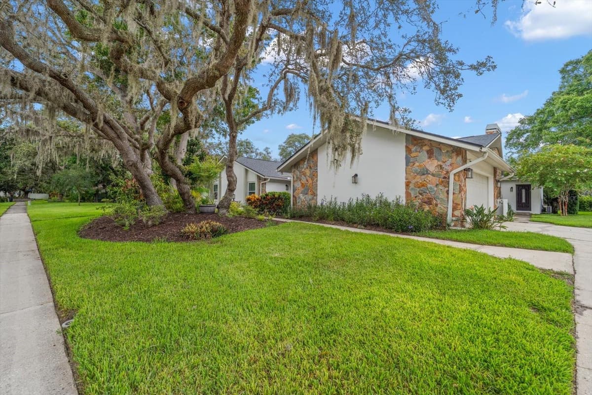 2423 FOXHEAD WAY — photo 4 of 77