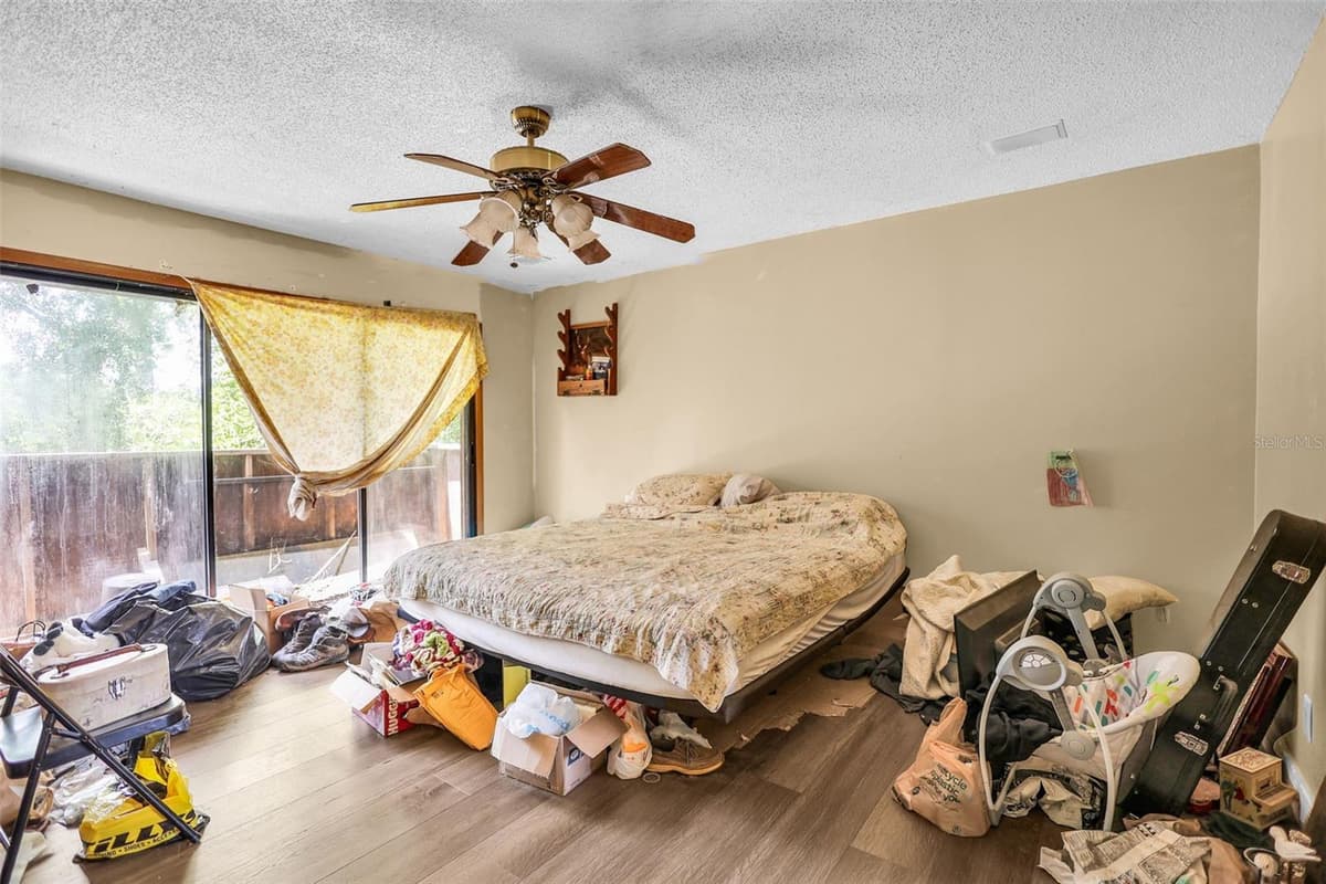 24003 SISLER AVENUE — photo 44 of 68