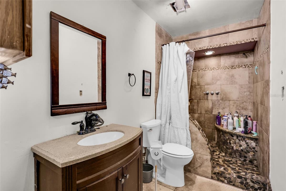 24003 SISLER AVENUE — photo 43 of 68