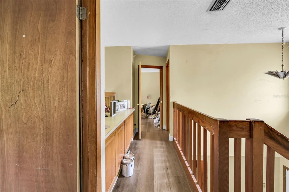 24003 SISLER AVENUE — photo 38 of 68