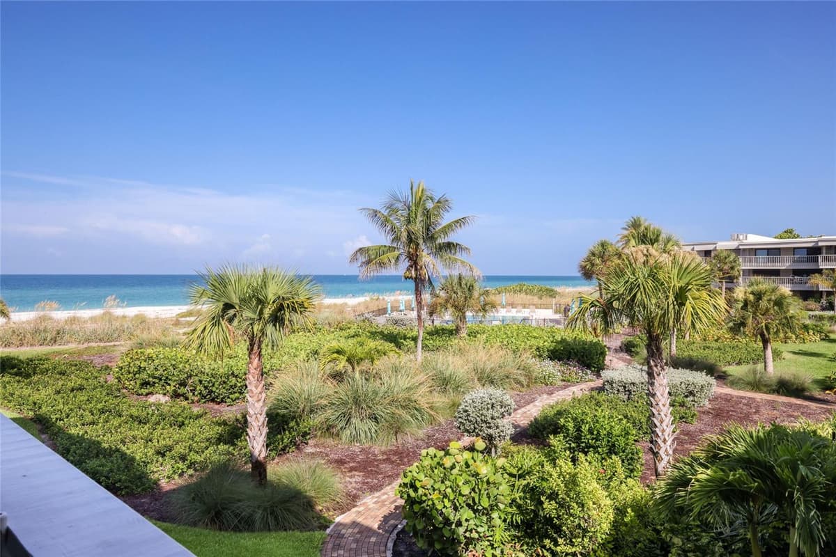 5757 GULF OF MEXICO DRIVE — photo 2 of 45