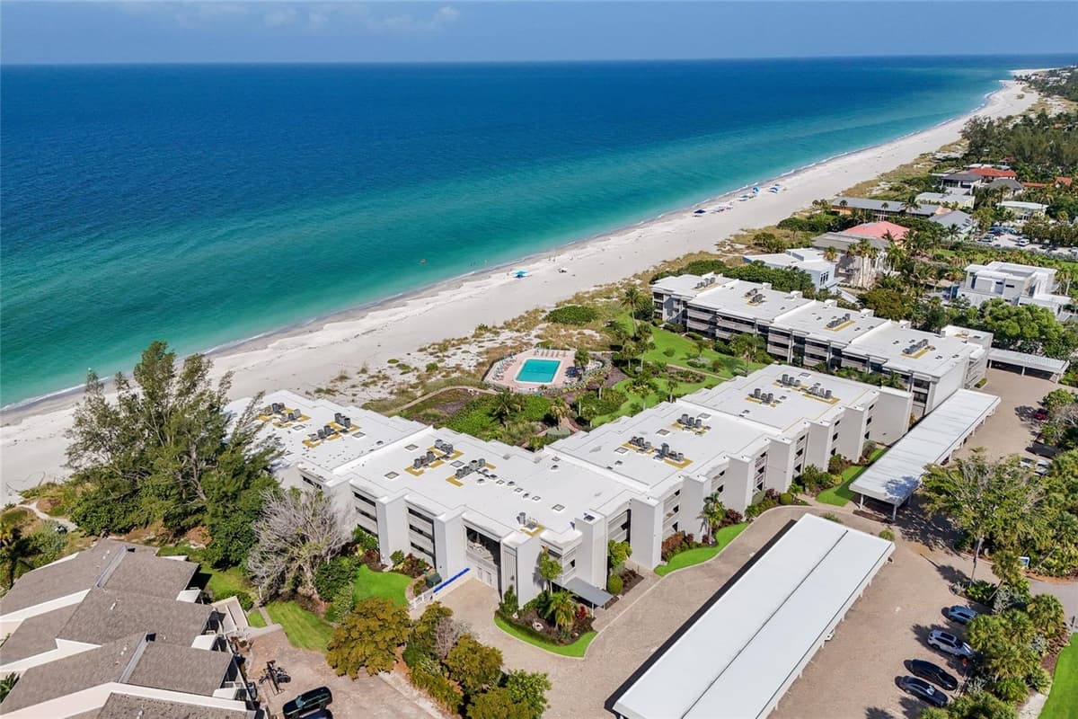 5757 GULF OF MEXICO DRIVE — photo 32 of 45