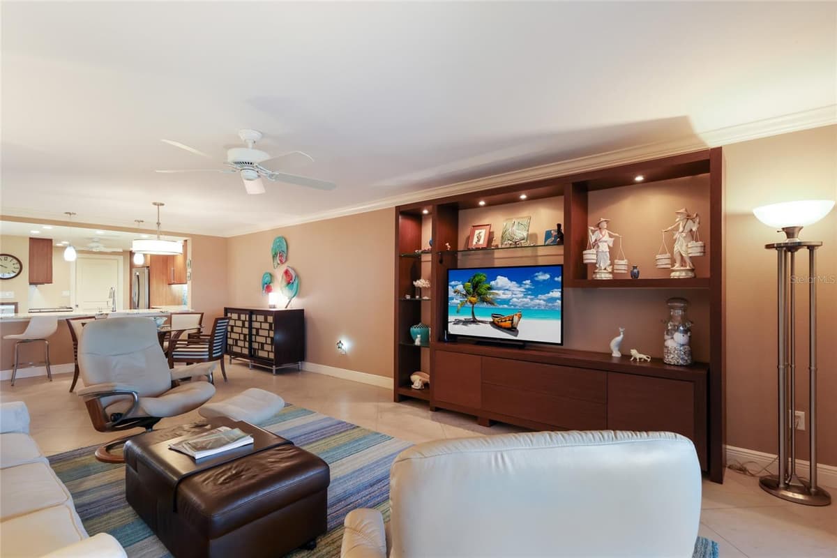 5757 GULF OF MEXICO DRIVE — photo 11 of 45