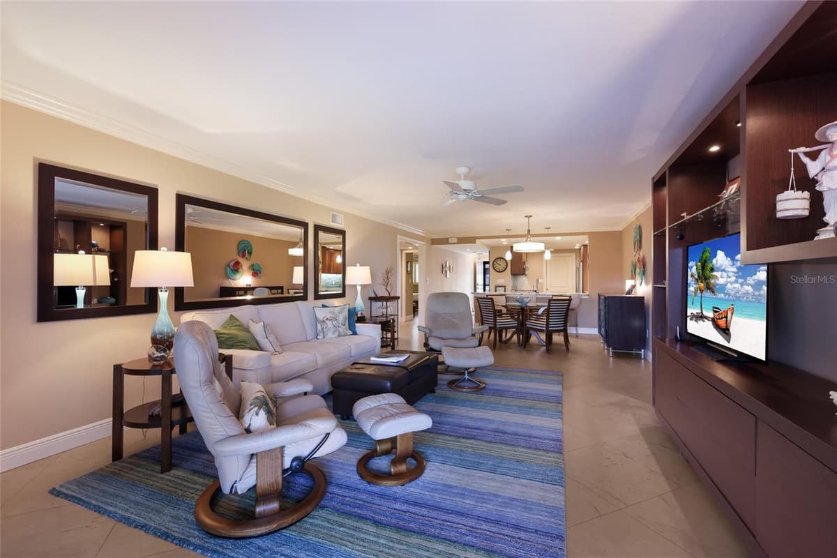 5757 GULF OF MEXICO DRIVE — photo 14 of 45