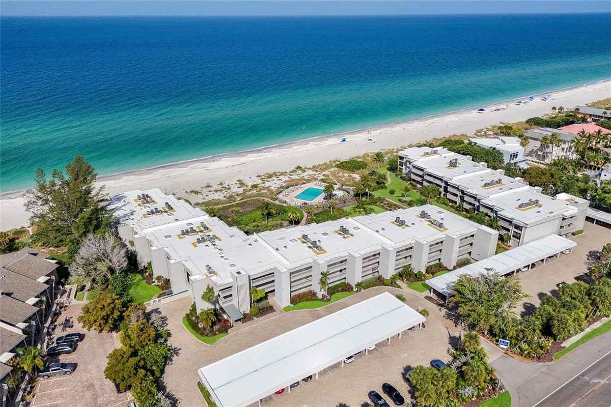 5757 GULF OF MEXICO DRIVE — photo 31 of 45