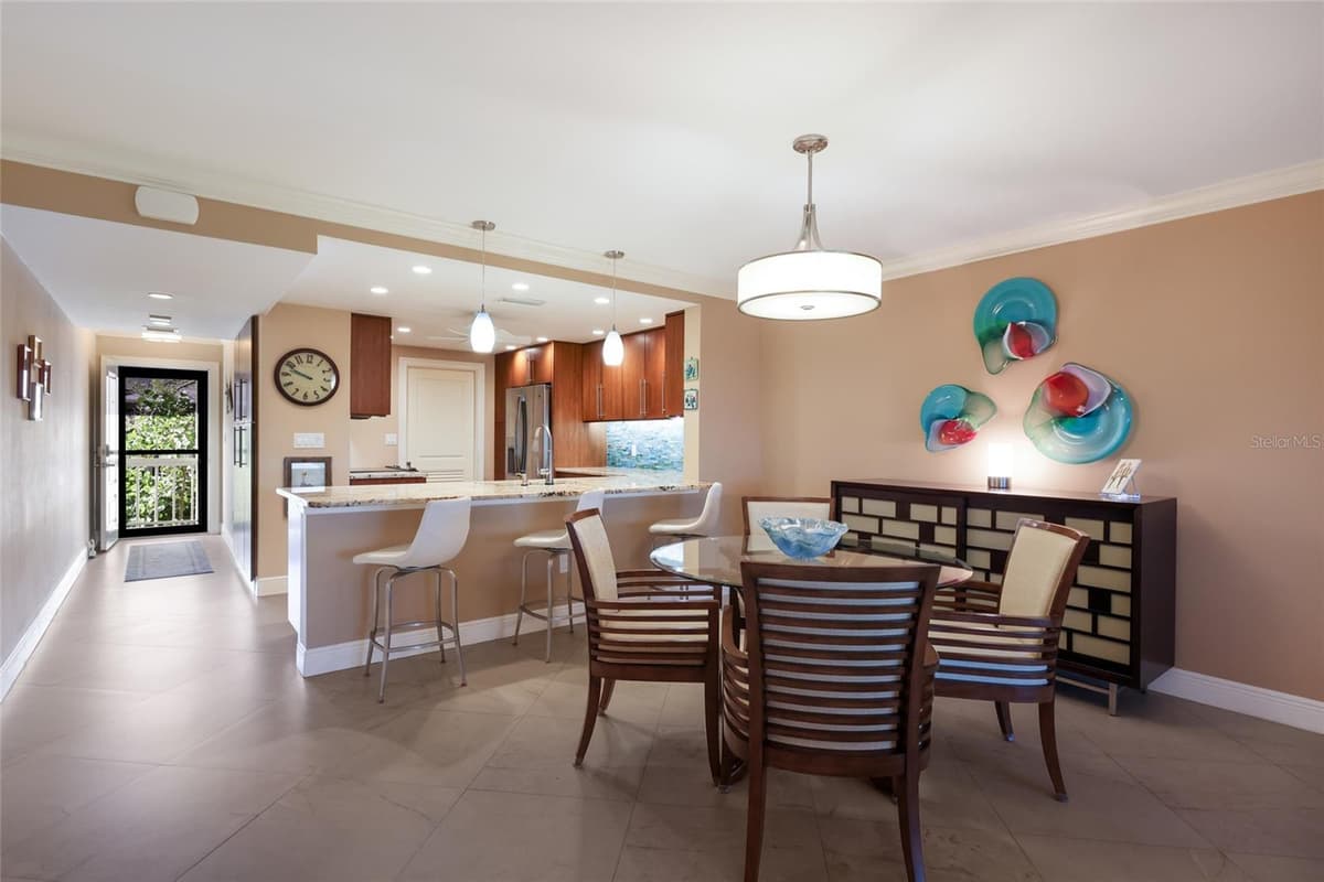 5757 GULF OF MEXICO DRIVE — photo 9 of 45