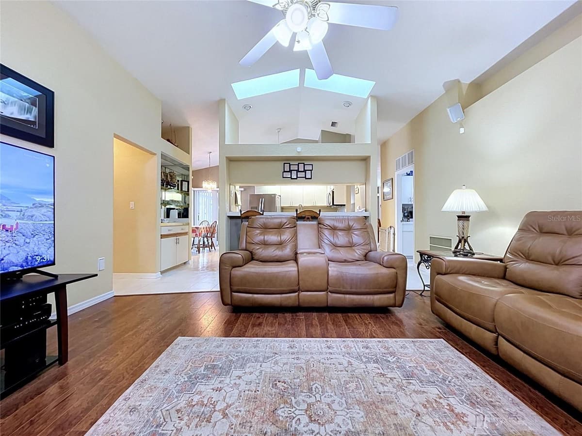 12380 TANSBORO STREET — photo 10 of 59