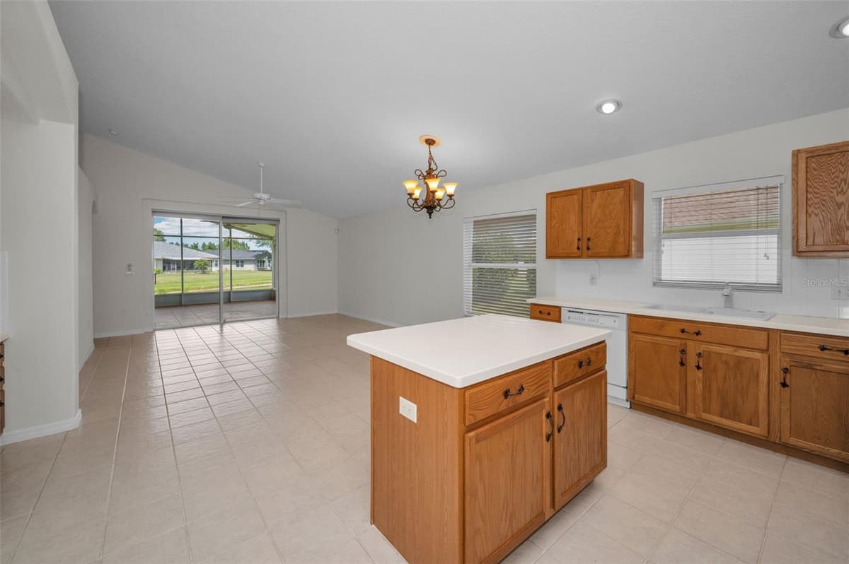 12021 FERN TERRACE COURT — photo 19 of 90