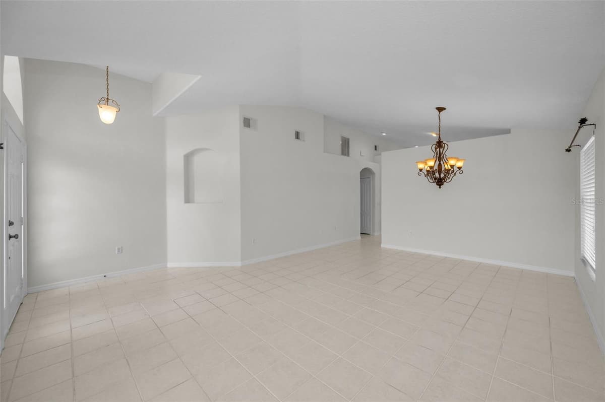 12021 FERN TERRACE COURT — photo 10 of 90