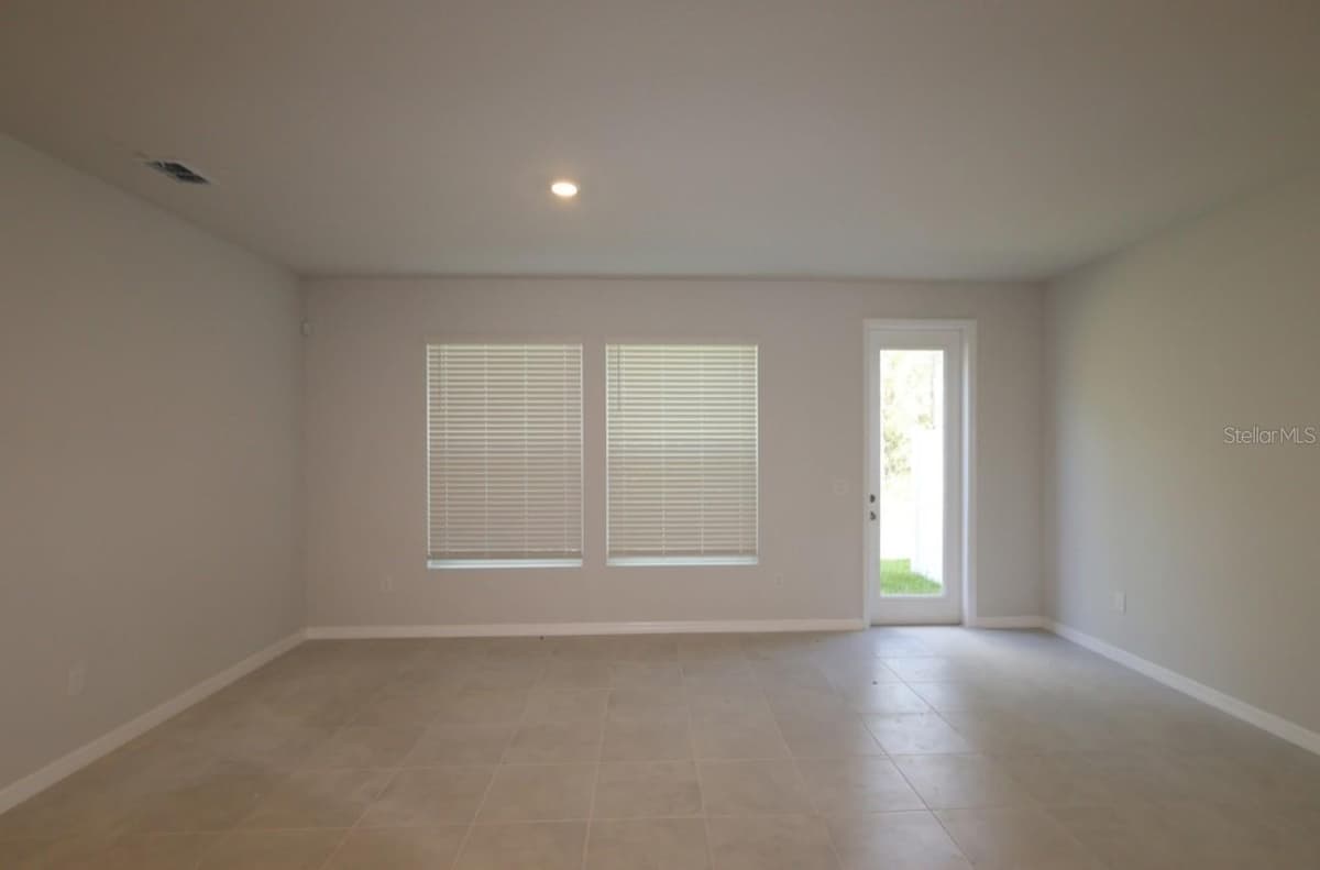 1136 WILD CREST LANE — photo 9 of 16