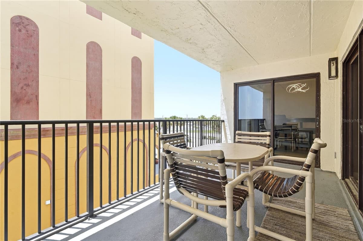 3807 ATLANTIC AVENUE — photo 9 of 47