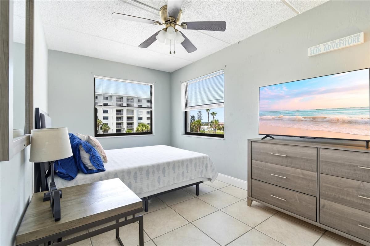 3807 ATLANTIC AVENUE — photo 30 of 47