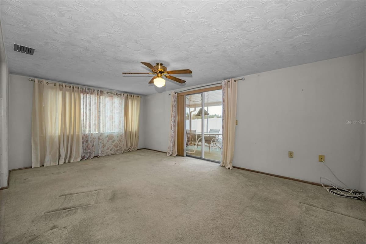 5834 EMBAY AVENUE — photo 29 of 55