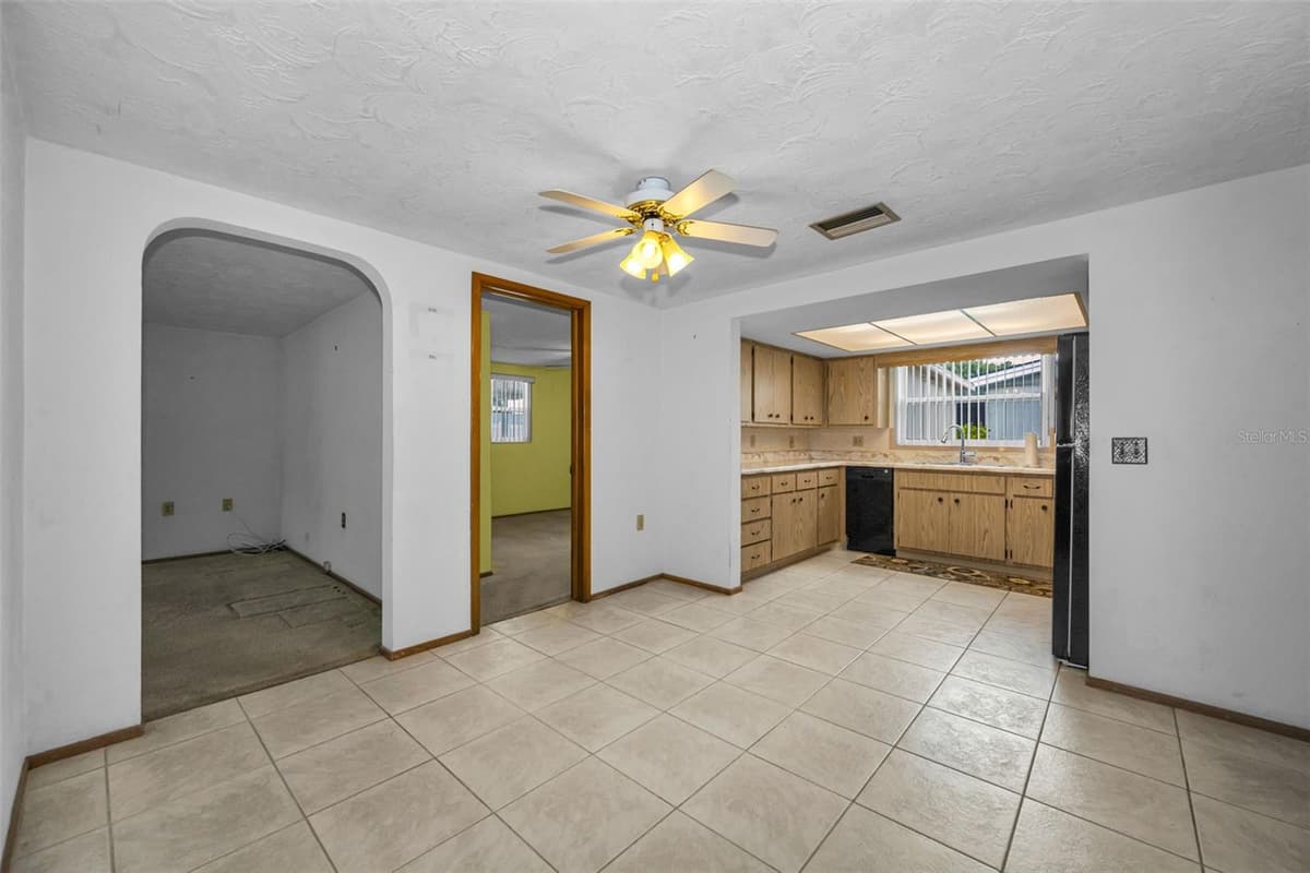5834 EMBAY AVENUE — photo 27 of 55