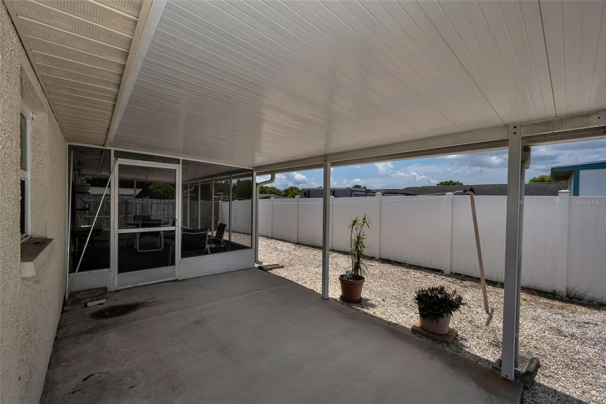5834 EMBAY AVENUE — photo 48 of 55