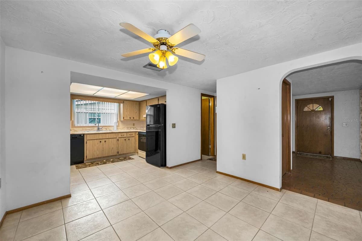 5834 EMBAY AVENUE — photo 28 of 55