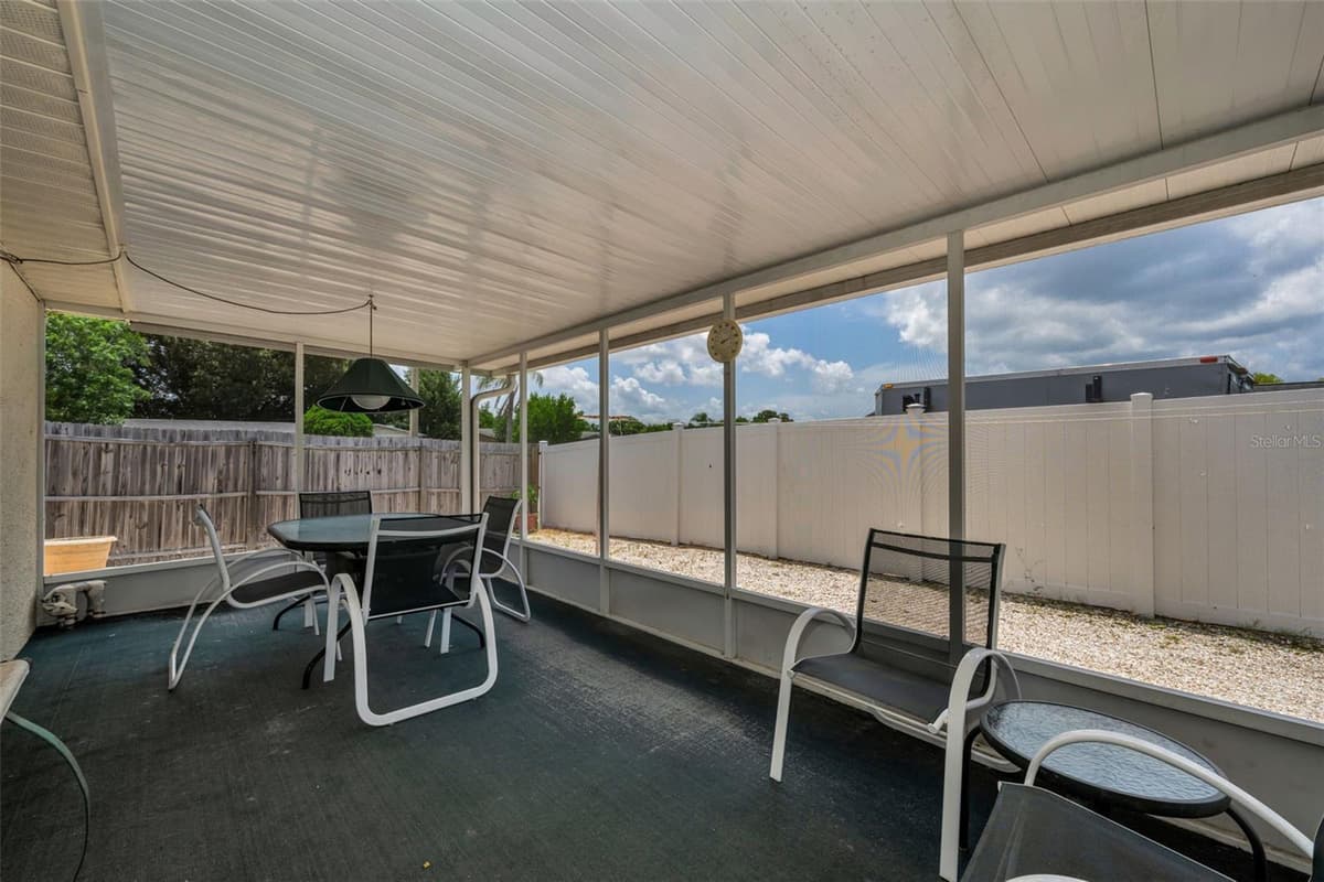 5834 EMBAY AVENUE — photo 45 of 55