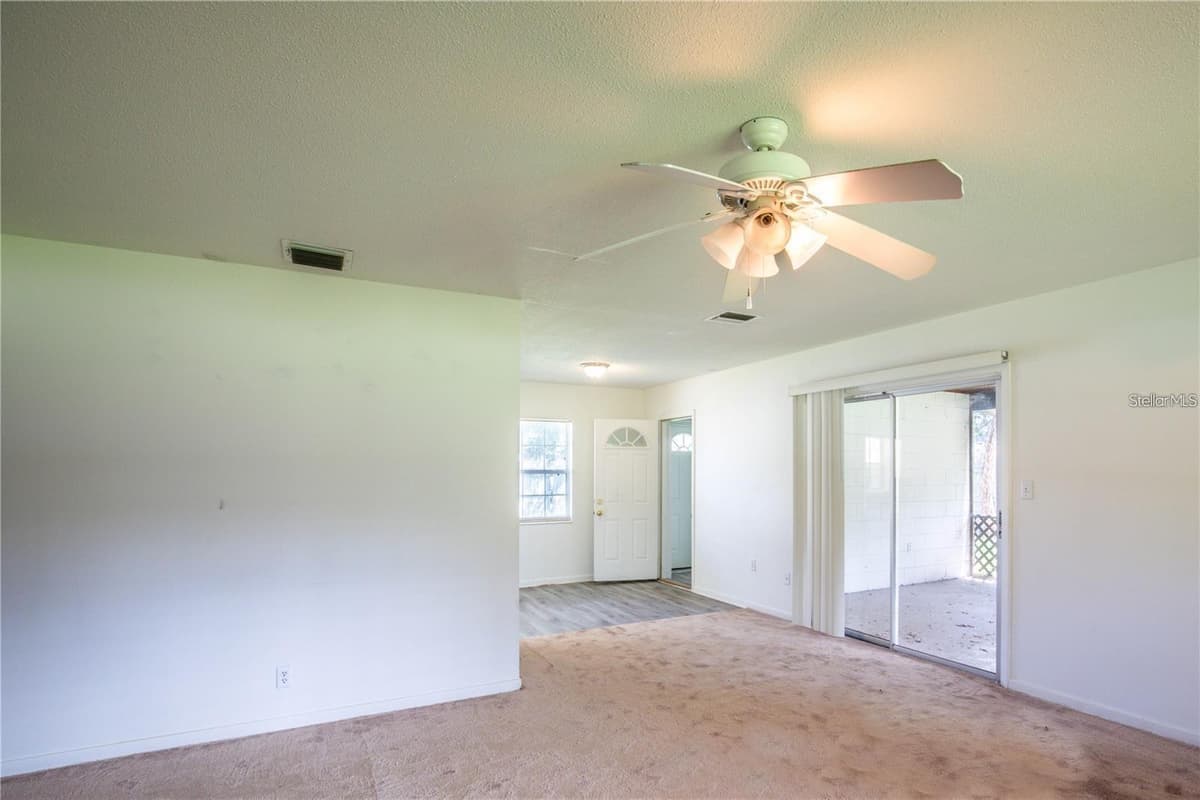 25525 COLMAR AVENUE — photo 6 of 15