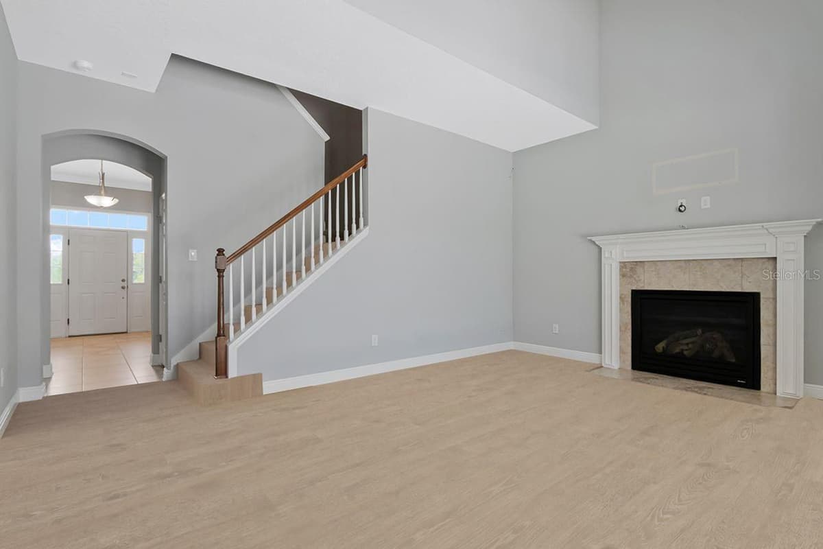 8703 ALAFIA HILLS DRIVE — photo 18 of 99