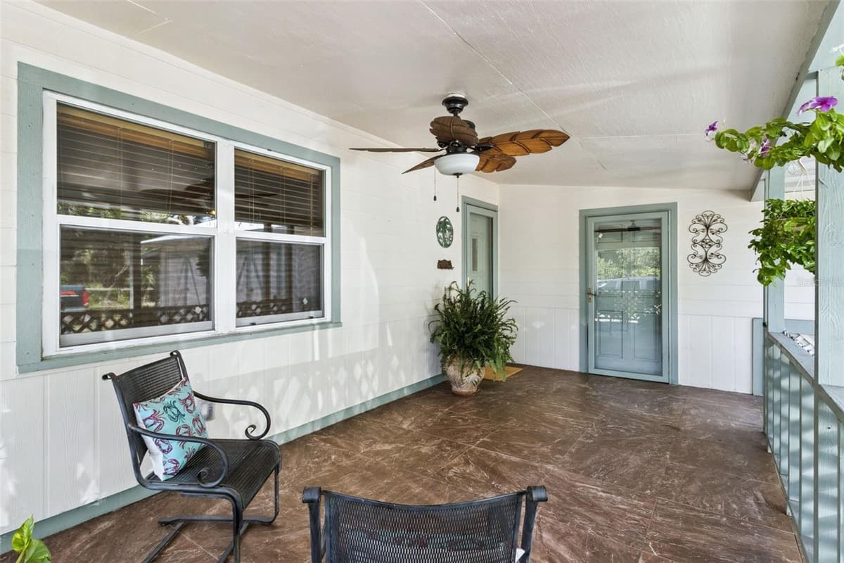8681 DEER RUN DRIVE — photo 4 of 50