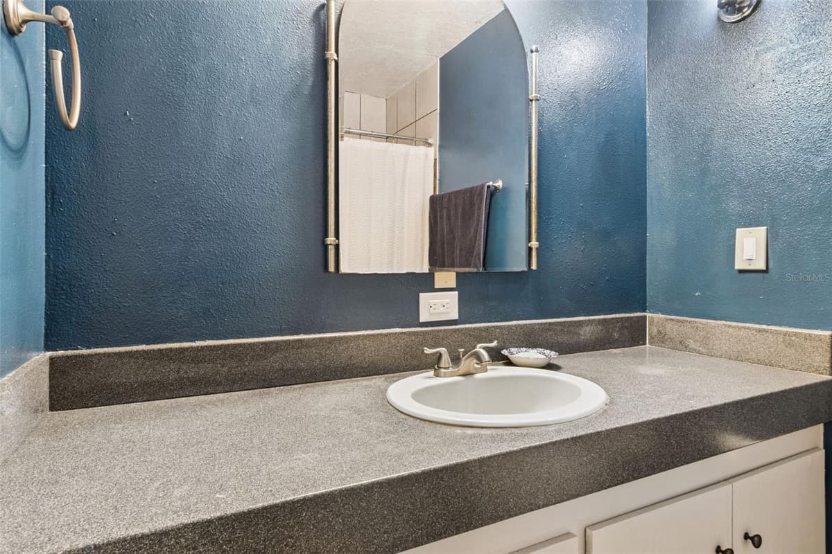 8681 DEER RUN DRIVE — photo 30 of 50