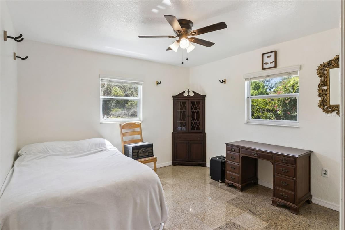 8681 DEER RUN DRIVE — photo 23 of 50