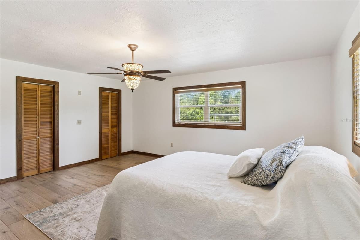 8681 DEER RUN DRIVE — photo 22 of 50