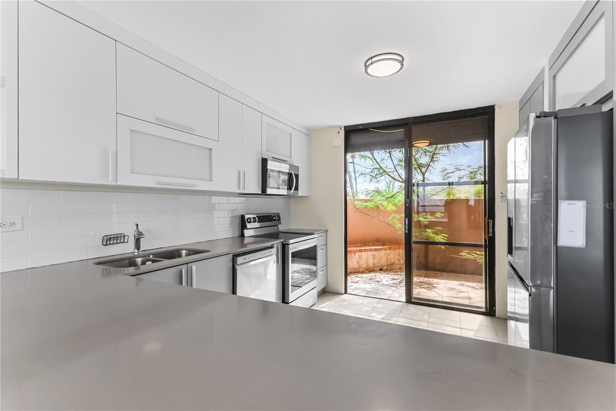 170 PALMAS DR — photo 41 of 45